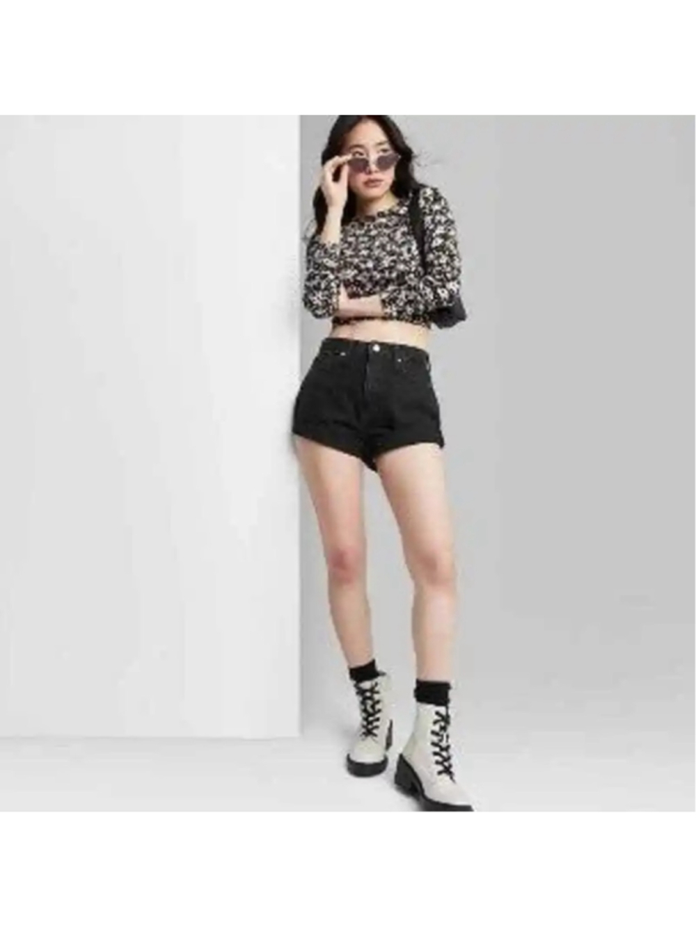 Wild Fable Black Rolled Cuff Super High Rise Mom Jean Shorts